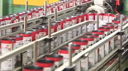 A temporada de maior movimento para latas de aerossol está chegando.