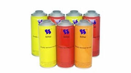 Aplicação de latas de aerossol vazias